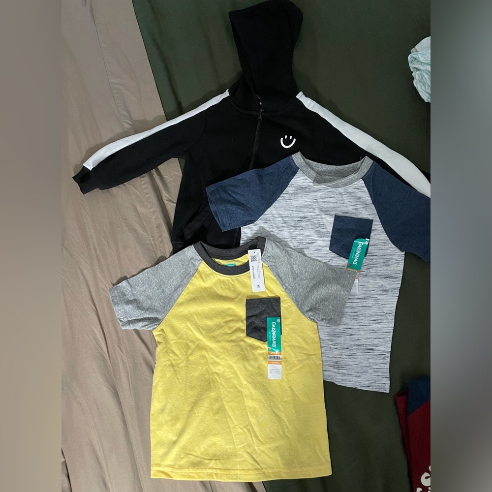 Sweater 3T and Shirts are 4T